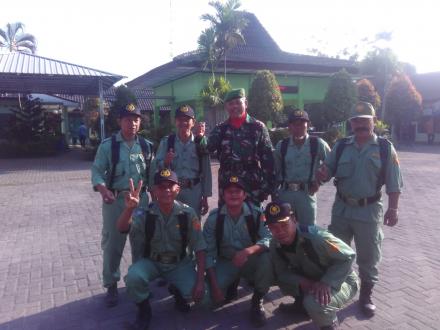 Pamong beserta Linmas Desa mengikuti Upacara Hari Kesaktian Pancasila di Kec.Banguntapan